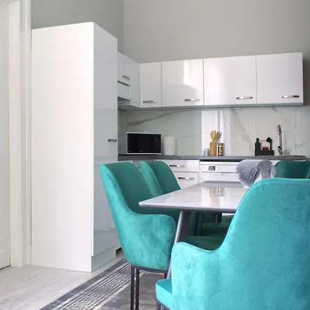 La Roberta * Budapest