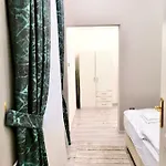 La Roberta * بودابست